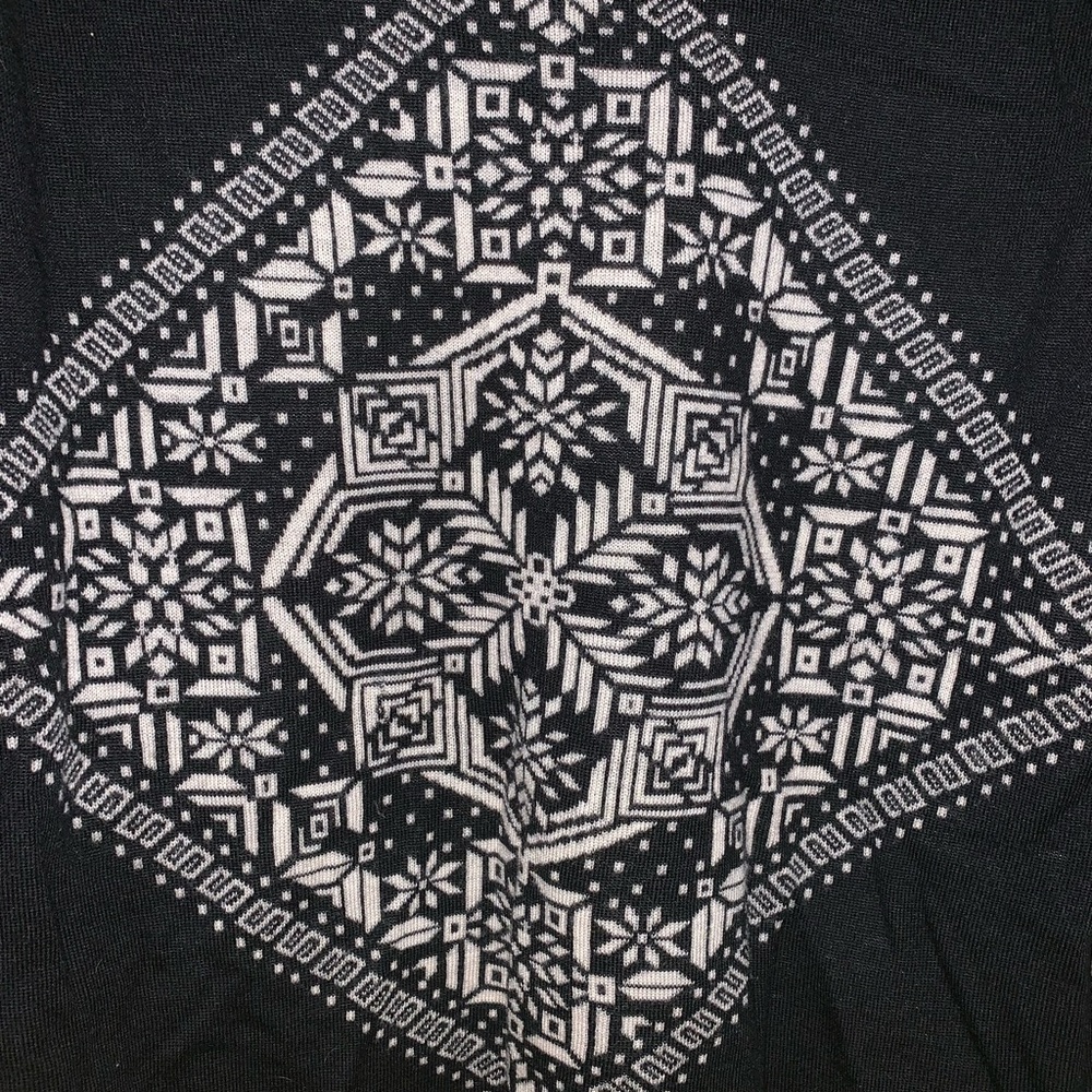 Max Studio Sweater - image 3